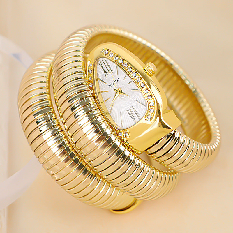 Fashion Snake Bracelet Quartz Watch