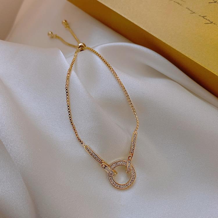 Ring-shaped adjustable snake bone bracelet