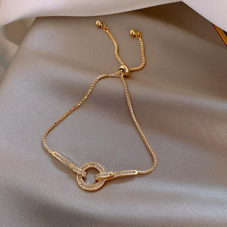 Ring-shaped adjustable snake bone bracelet